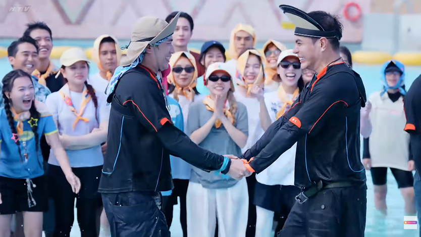 Kiều Minh Tuấn chính thức “soán ngôi” ghế Tổng tài trong tập 100 “2 Ngày 1 Đêm” - Ảnh 2.