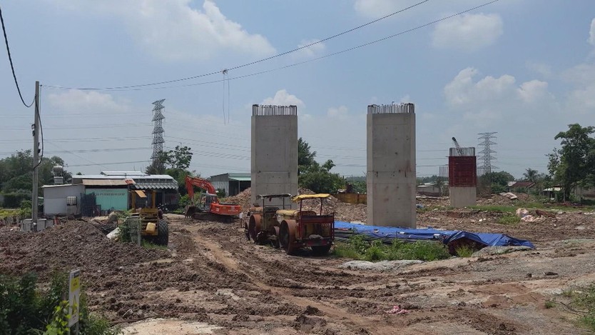 Cao tốc TP. Hồ Chí Minh - Mộc Bài còn 34 trường hợp chưa bàn giao mặt bằng - Ảnh 2.