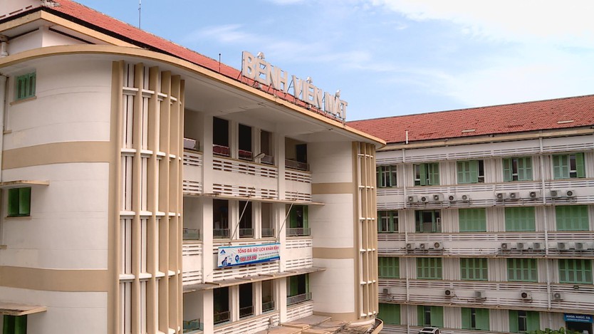 Người cao tuổi cần lưu ý gì để bảo vệ thị lực? - Ảnh 1.
