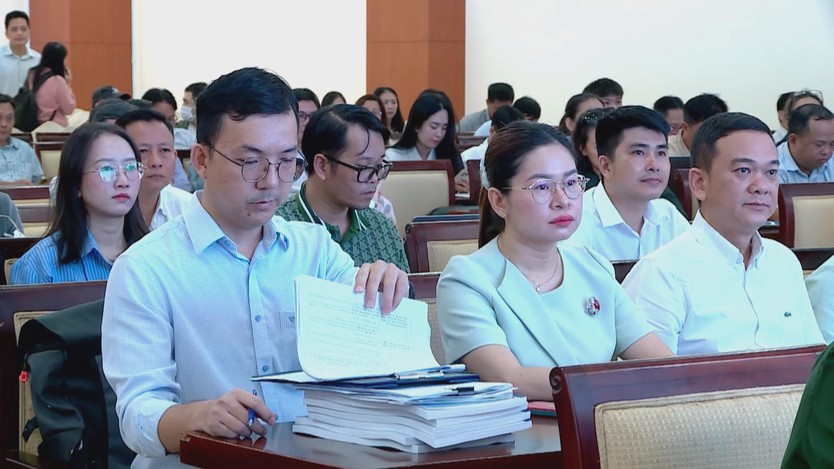 Luật mới siết trách nhiệm KOL, KOC khi quảng cáo - Ảnh 1.