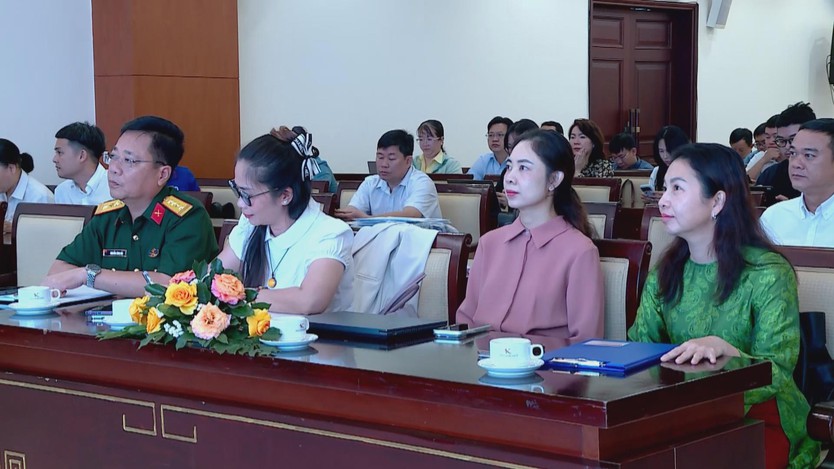 Luật mới siết trách nhiệm KOL, KOC khi quảng cáo - Ảnh 2.