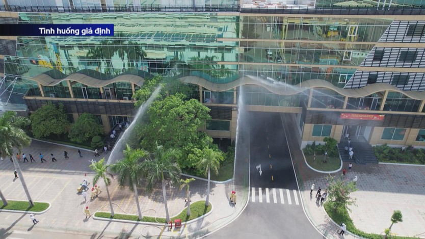 Công an TP. Hồ Chí Minh diễn tập phương án chữa cháy quy mô lớn tại PTSC M&C - Ảnh 3.
