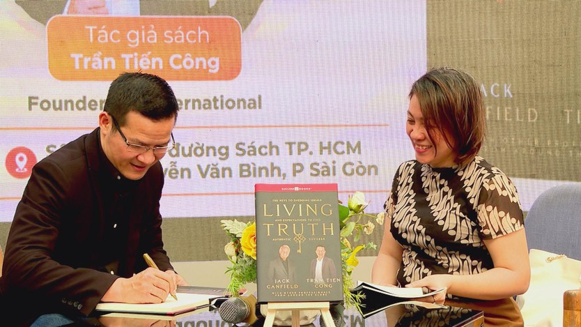 Living Truth: Khi trải nghiệm doanh nhân trở thành tri thức - Ảnh 3.