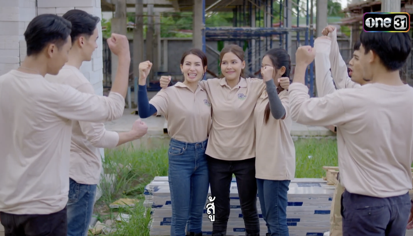 Hành trình tìm công lý của cô gái trẻ | Nhánh hoa kiên cường - Ảnh 5.