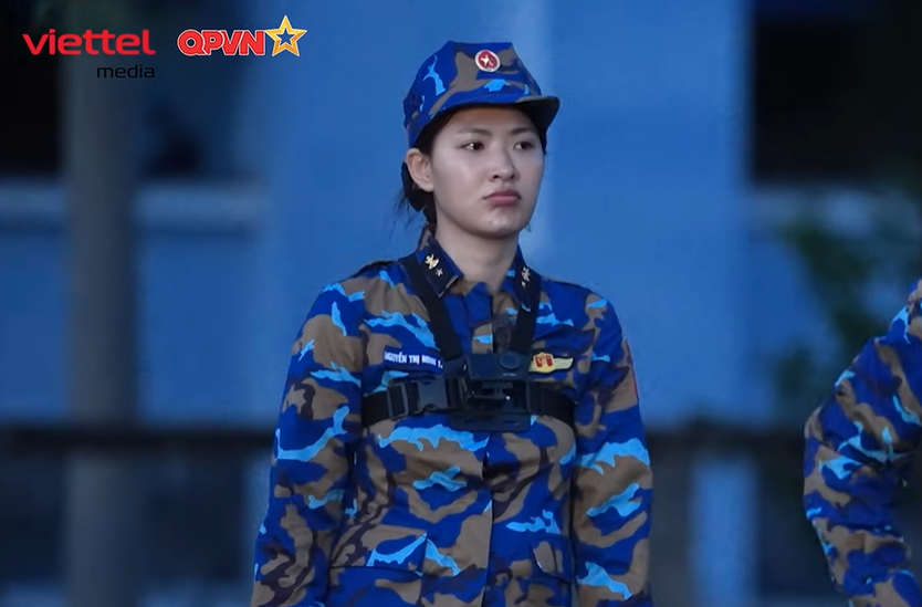 Minh Trang bật khóc, Văn Mai Hương hát “Cầu vồng lấp lánh” | Sao Nhập Ngũ 2026 - Ảnh 14.
