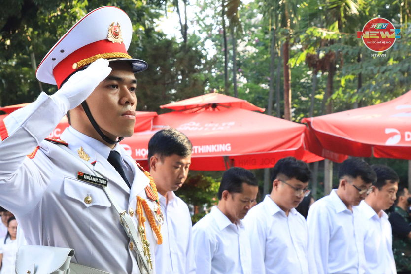 TP. Hồ Chí Minh tổng duyệt Lễ viếng, Lễ truy điệu và an táng 731 hài cốt liệt sĩ - Ảnh 3.