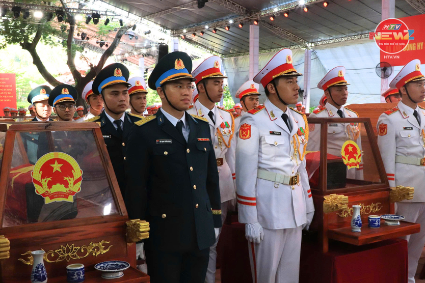 TP. Hồ Chí Minh tổng duyệt Lễ viếng, Lễ truy điệu và an táng 731 hài cốt liệt sĩ - Ảnh 2.