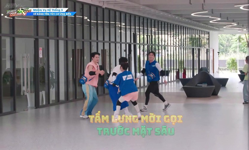 Sáu Tút bị Văn Mai Hương “bóc phốt”, Tám Trung liên tục ăn cú lật kèo | Running Man 4 - Chạy Ngay Đi - Ảnh 14.