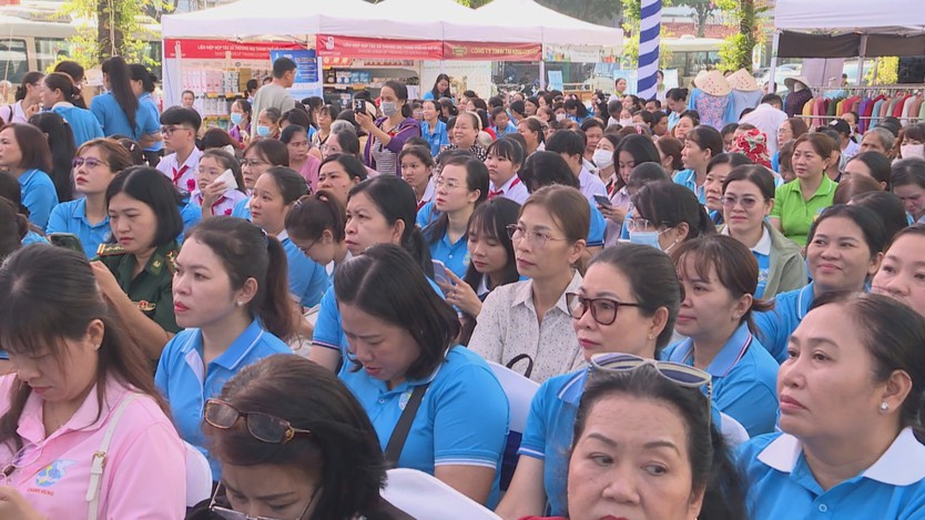 Thêm điểm tựa cho người yếu thế - Ảnh 2.