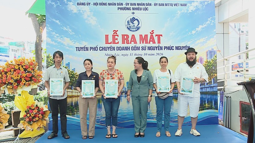 Gốm sứ Nguyễn Phúc Nguyên: Thêm điểm đến văn hóa giữa lòng TP. Hồ Chí Minh - Ảnh 3.