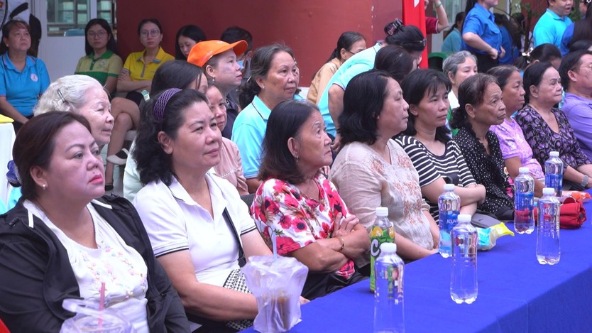 chuyển đổi số Phường Vườn Lài TP. Hồ Chí Minh: Đổi mới sáng tạo từ cơ sở phục vụ người dân - Ảnh 3.