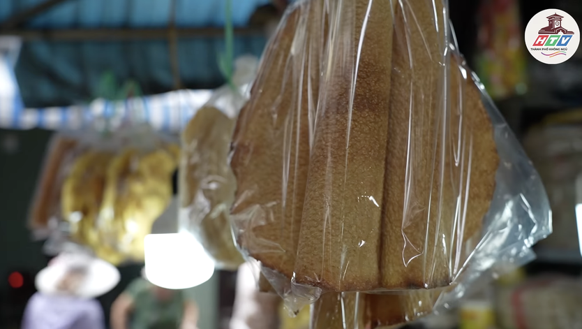 Bánh thuẫn chợ Bà Hoa | HTV Thành phố không ngủ - Ảnh 13.