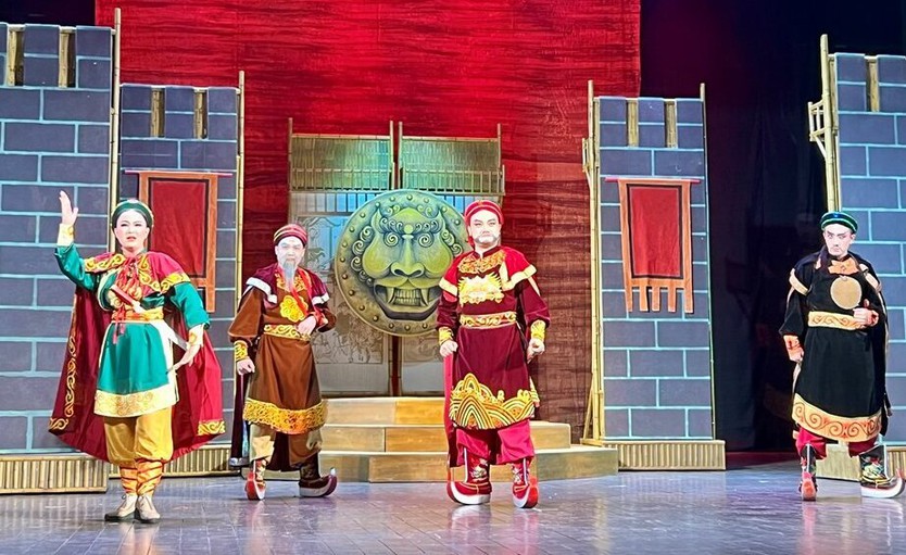 "Thiếu phụ Nam Xương" trên sân khấu "Ngân mãi Chuông vàng" - Ảnh 2.