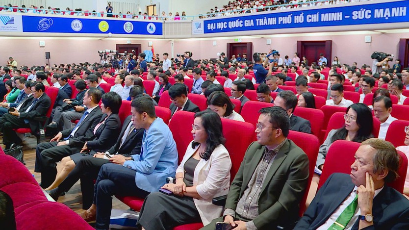 Đại biểu tham dự sự kiện kết nối trường đại học và doanh nghiệp thông qua Saigon A.I. Hub - Ảnh 2.