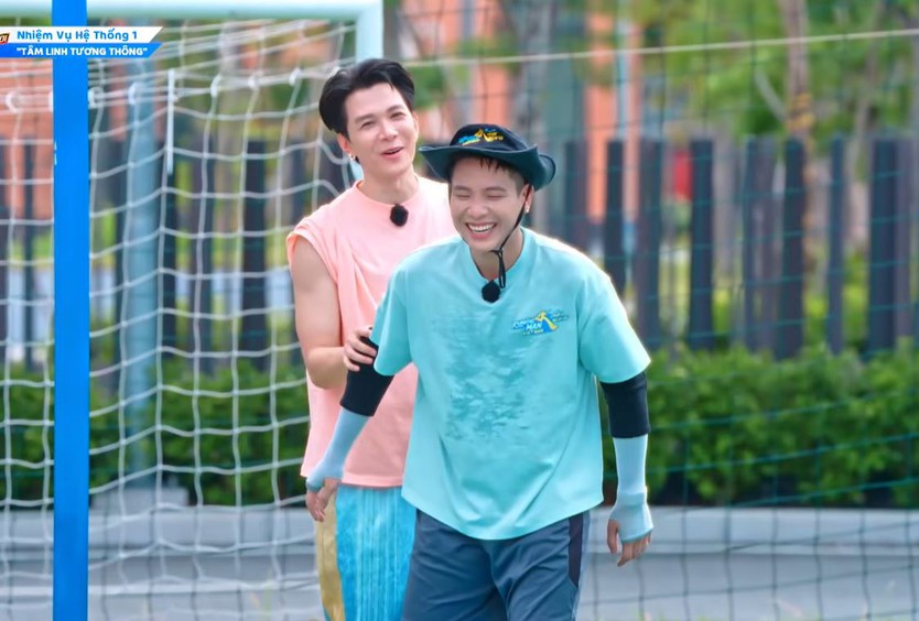 Sáu Tút bị Văn Mai Hương “bóc phốt”, Tám Trung liên tục ăn cú lật kèo | Running Man 4 - Chạy Ngay Đi - Ảnh 28.