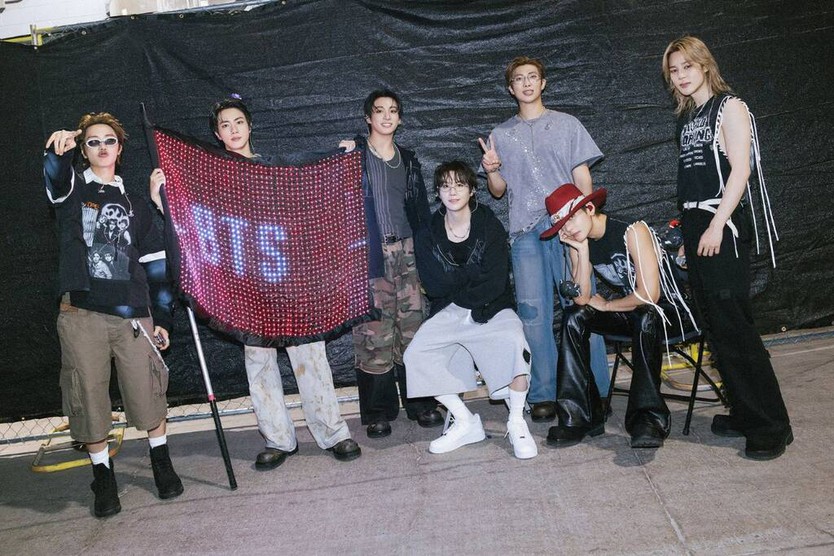 Album “Arirang” BTS lập kỷ lục với 5 tỷ lượt nghe trên Spotify - Ảnh 5.