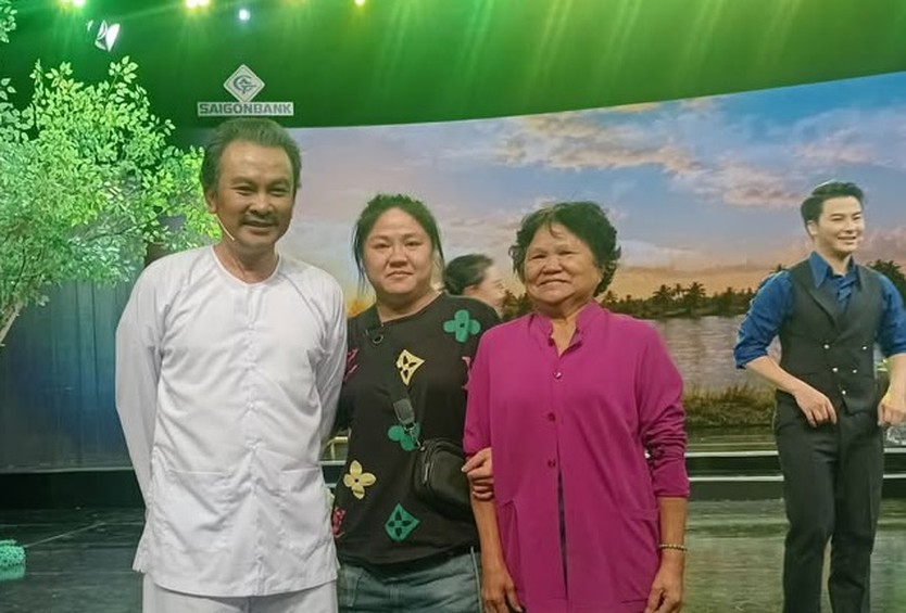 Ngân mãi Chuông vàng: Một tấm vé - Từ màn ảnh đến khán phòng- Ảnh 4.