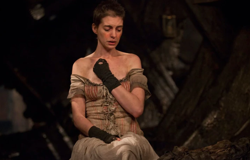 Anne Hathaway trở lại với 4 bộ phim vượt mốc 100 triệu USD - Ảnh 2.