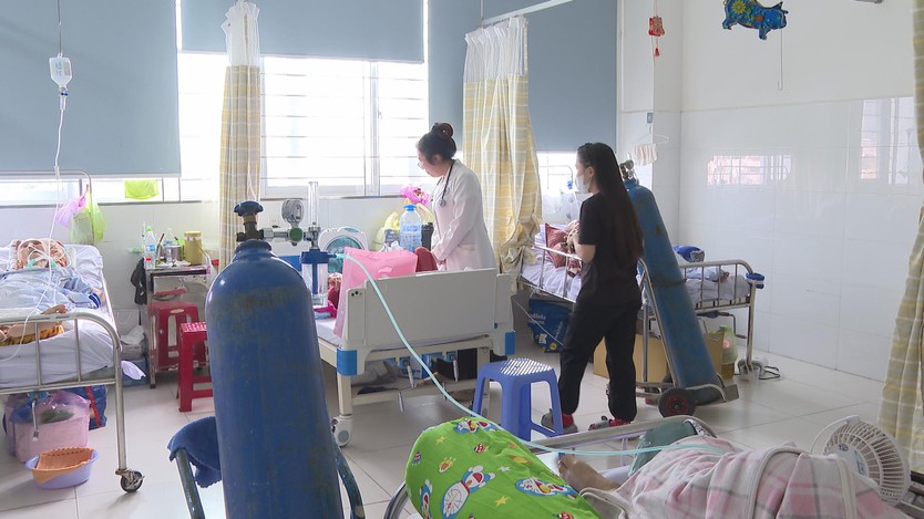 TP. Hồ Chí Minh: hơn 34.000 ca viêm hô hấp cấp trong một tuần, cúm A gia tăng | 60 Giây Sáng ngày 15/10/2026 - Ảnh 1.