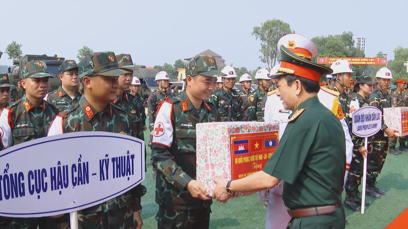 Việt Nam - Lào - Campuchia tăng cường hợp tác qua diễn tập quân sự chung  - Ảnh 3.