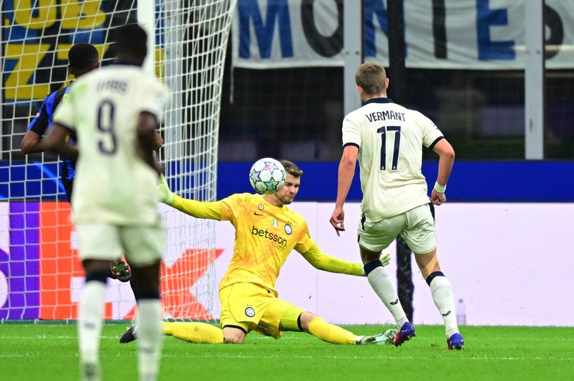 Serie A lập kỷ lục buồn khi cả 4 đại diện cùng thua tại Champions League - Ảnh 6.