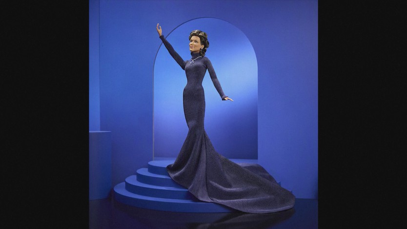 Barbie Céline Dion tái hiện màn trình diễn Oscar 1998- Ảnh 2.