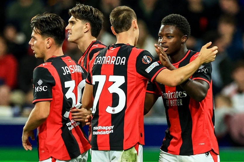 Cisse lập hat-trick lịch sử, AC Milan thắng đậm Salzburg- Ảnh 3.
