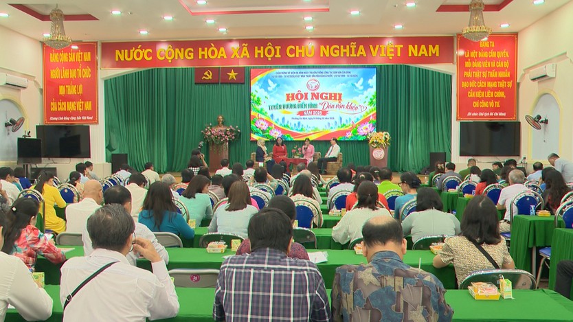 Tuyên dương những gương điển hình “Dân vận khéo” tại phường Gia Định- Ảnh 3.