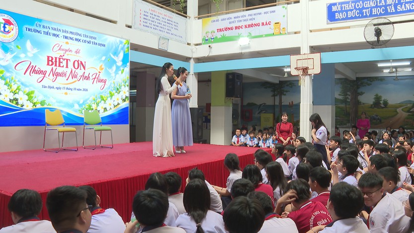 Học sinh tìm hiểu lịch sử qua câu chuyện những nữ anh hùng- Ảnh 1.