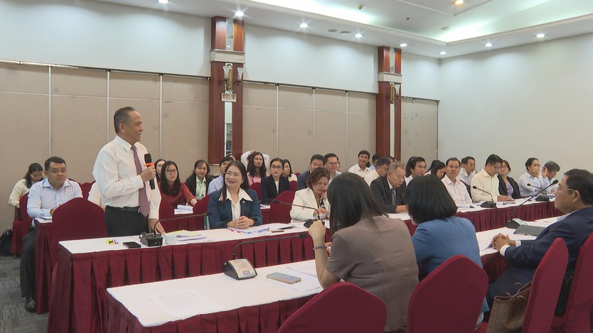 TP. Hồ Chí Minh đề xuất tháo gỡ rào cản tiếp cận hỗ trợ pháp lý cho doanh nghiệp nhỏ và vừa- Ảnh 4.
