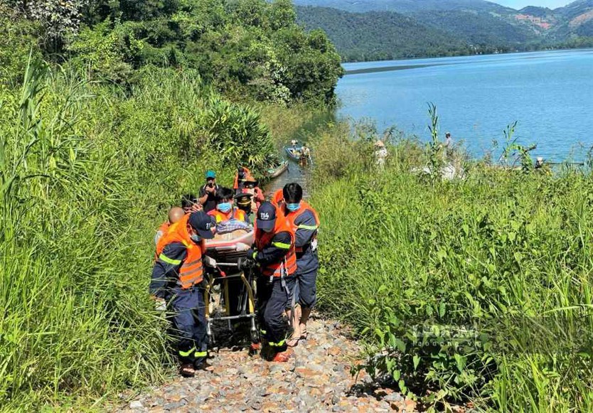 Tìm thấy thi thể người phụ nữ bị lũ cuốn trôi ở Lâm Đồng, cách hiện trường gần 6km - Ảnh 4.