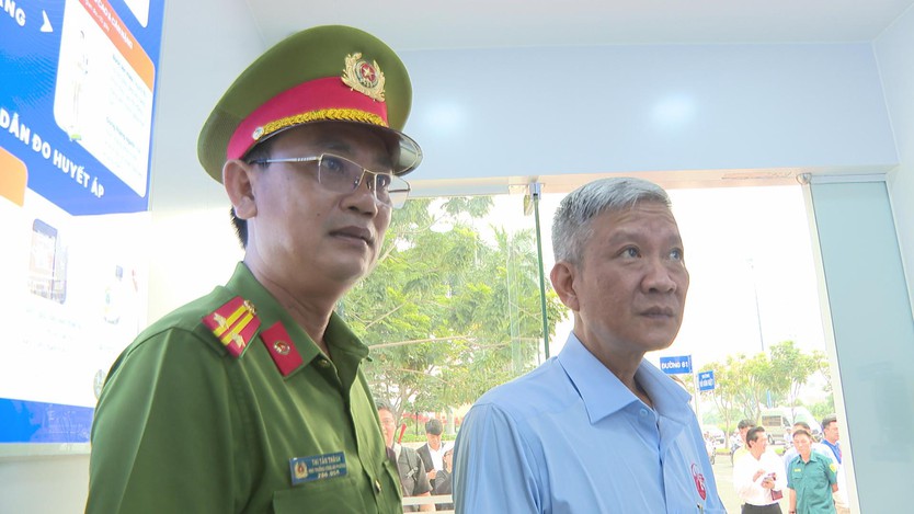 TP. Hồ Chí Minh biến đất trống thành không gian sinh hoạt cộng đồng kết hợp Trạm Công dân số - Ảnh 2.