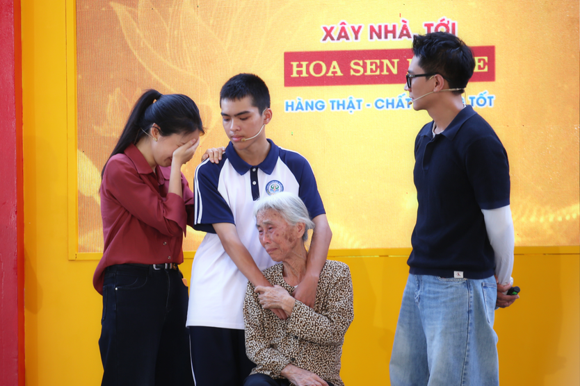 Ngày đầu ghi hình "Mái ấm gia đình Việt" tại Ninh Bình - Ảnh 8.