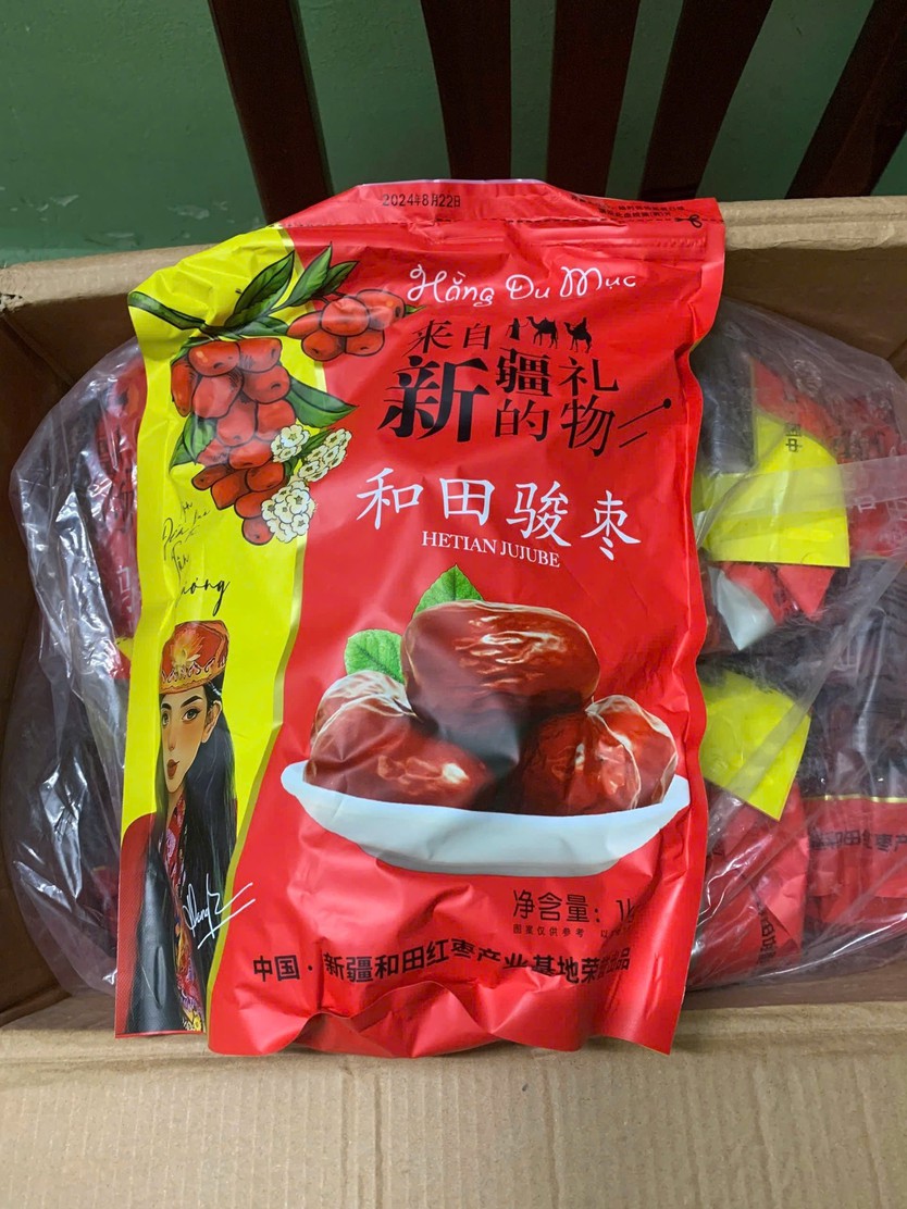 Bắt, khởi tố chồng cũ của Hằng Du Mục về tội "xâm phạm quyền sở hữu công nghiệp" sản phẩm táo đỏ- Ảnh 2.