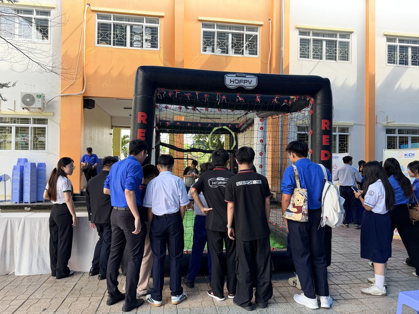 Ngày hội chuyển đổi số kết nối thanh niên với công nghệ- Ảnh 7.