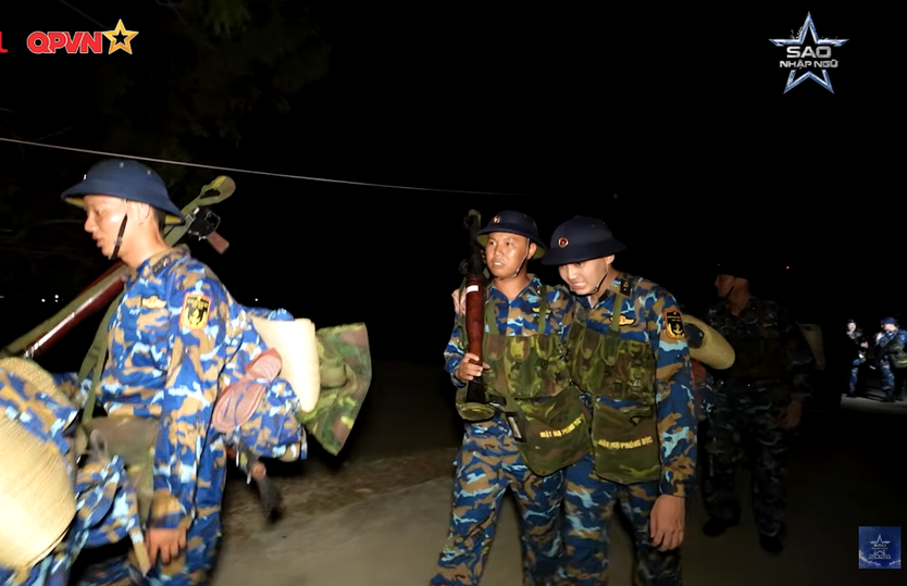 Quốc Trường và Thúy Ngân đón sinh nhật “có mùi”, Tuấn Dương chật vật hành quân đêm | Sao Nhập Ngũ 2026 - Ảnh 14.