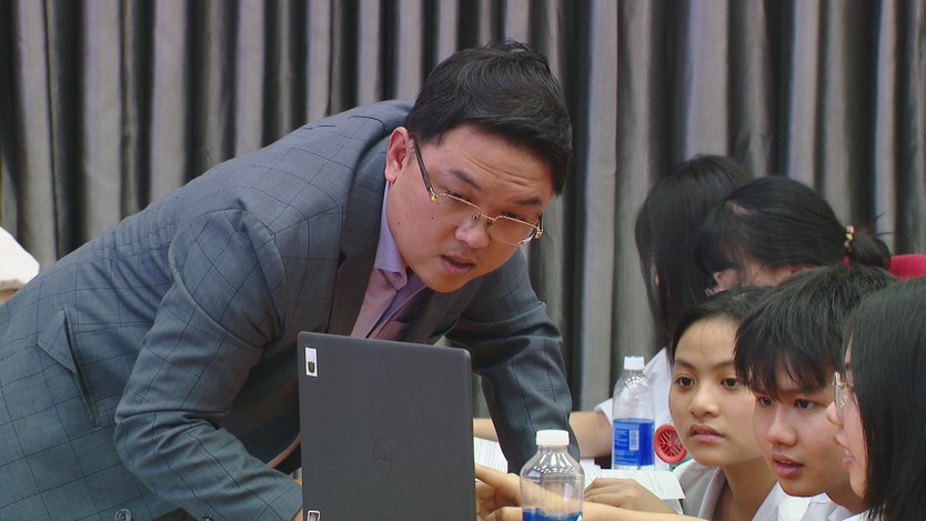 Giáo dục A.I. trong trường học: Định hình vai trò người thầy - Ảnh 4.