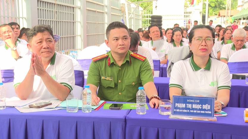 Phường Bình Hưng Hòa ra mắt các nền tảng số phục vụ người dân - Ảnh 3.