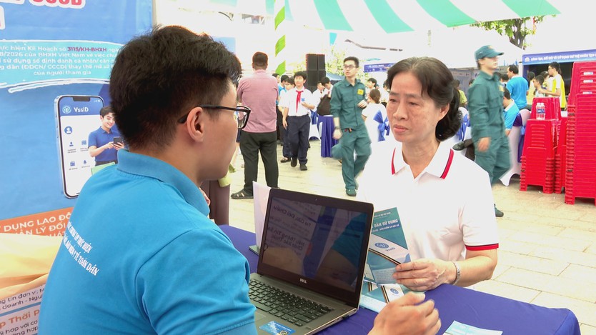Ngày hội Công dân số phường Chợ Lớn đưa tiện ích số đến gần người dân - Ảnh 2.