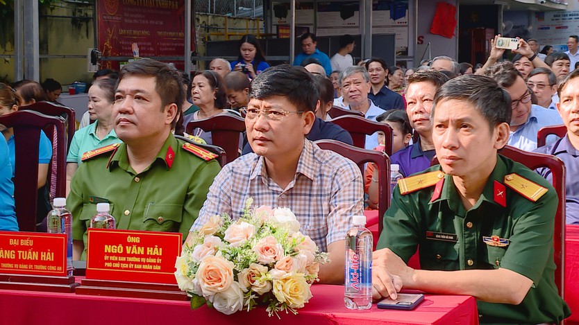 Phường Gò Vấp đẩy mạnh chăm lo an sinh xã hội trong Tháng cao điểm “Vì người nghèo” - Ảnh 2.