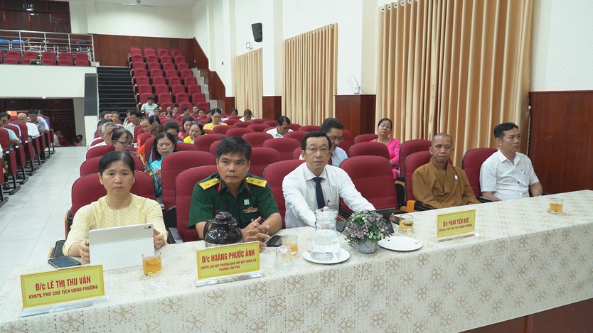Phường Tân Phú tuyên dương các điển hình “Dân vận khéo” năm 2026 - Ảnh 3.
