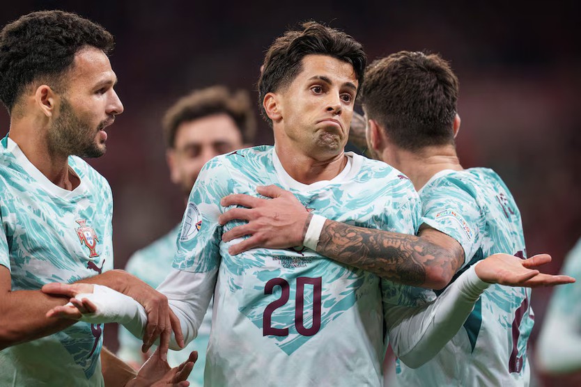 Bồ Đào Nha thắng đậm Đan Mạch dù vắng Ronaldo - Ảnh 2.