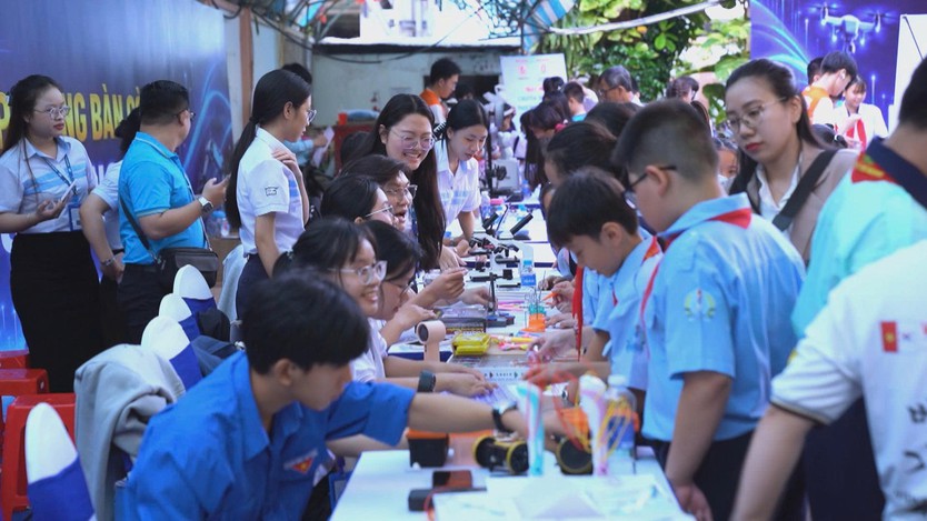 Chuyển đổi số tại phường Bàn Cờ kết nối nguồn lực đổi mới sáng tạo - Ảnh 1.