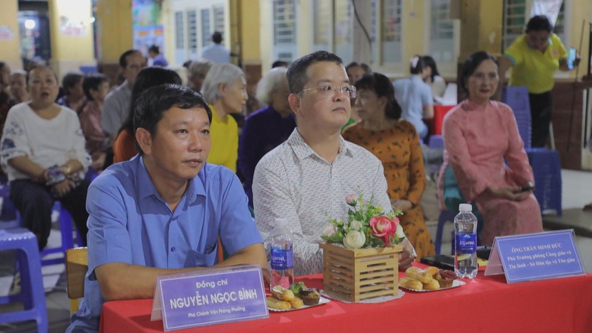 Phường Bàn Cờ tuyên truyền Luật Tín ngưỡng, tôn giáo nhân Ngày Pháp luật Việt Nam - Ảnh 2.