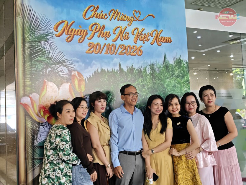 HTV tổ chức hoạt động chào mừng Ngày Phụ nữ Việt Nam 20/10 - Ảnh 13.