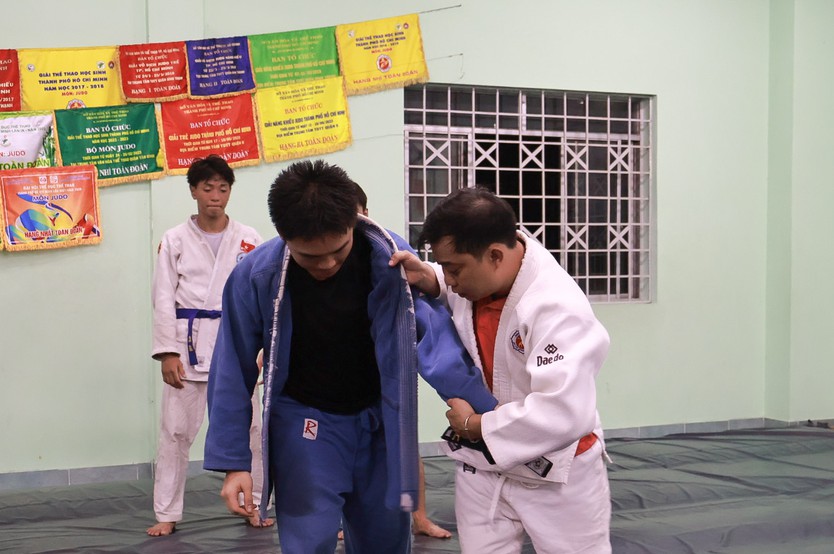 Gần 15 năm duy trì lớp Judo 0 đồng cho trẻ em khó khăn - Ảnh 5.