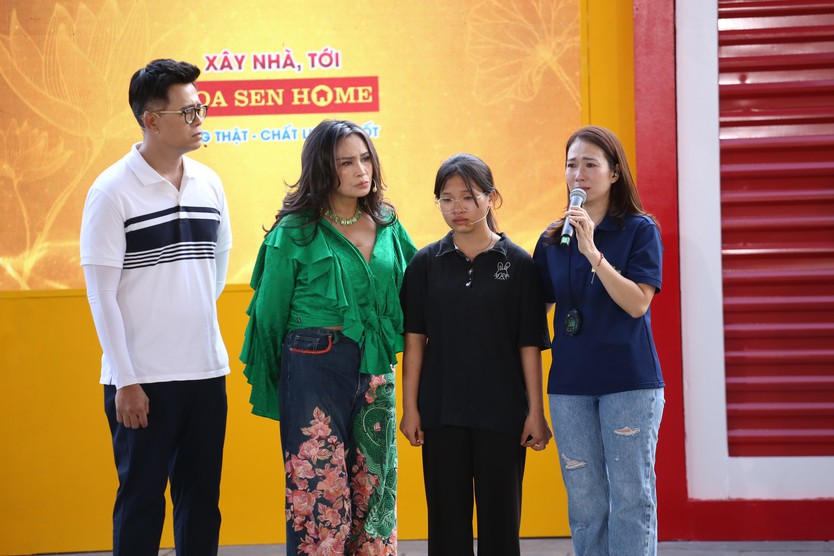 "Mái ấm gia đình Việt" trao gần 5 tỉ đồng tại Ninh Bình - Ảnh 14.