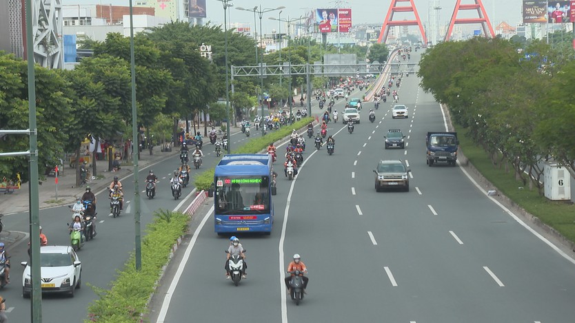 Năm 2027 TP. Hồ Chí Minh dự kiến chuyển đổi xe buýt sang xe điện - Ảnh 5.