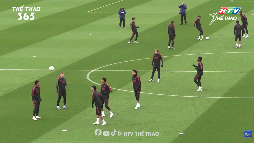 Dàn sao tấn công sẵn sàng cho màn so tài PSG – Barcelona tại Champions League - Ảnh 2.