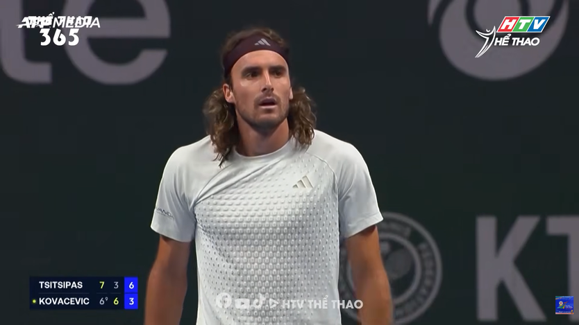 Stefanos Tsitsipas vượt thử thách, giành vé vào vòng 2 Almaty mở rộng - Ảnh 2.